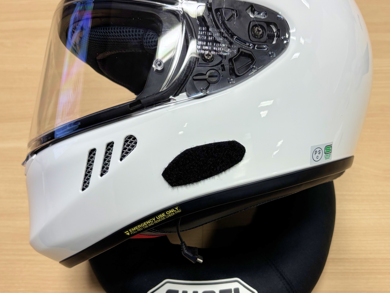 面ファスナー貼付け